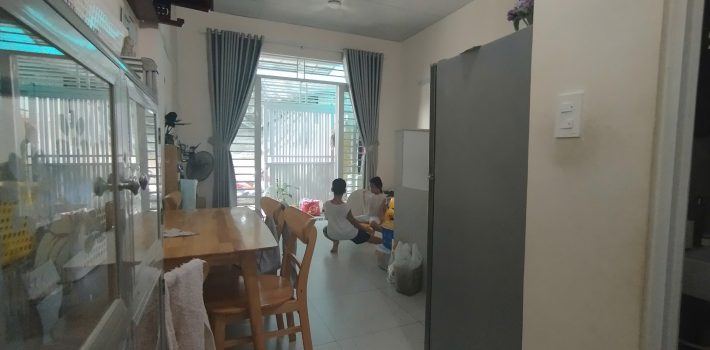 Nhà cấp 4, mới kiên cố ngay chợ Nhơn Đức 1.1 Tỷ [Vi Bằng]