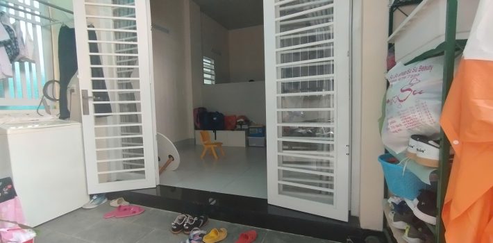 Nhà cấp 4, mới kiên cố ngay chợ Nhơn Đức 1.1 Tỷ [Vi Bằng]