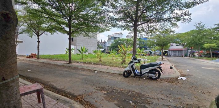 Lô góc Đào Tông Nguyên thị trấn Nhà Bè giá tốt