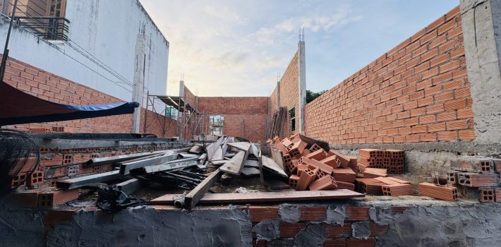 Bán nền mặt tiền Lê Văn Lương Nhơn Đức 5.6 Tỷ