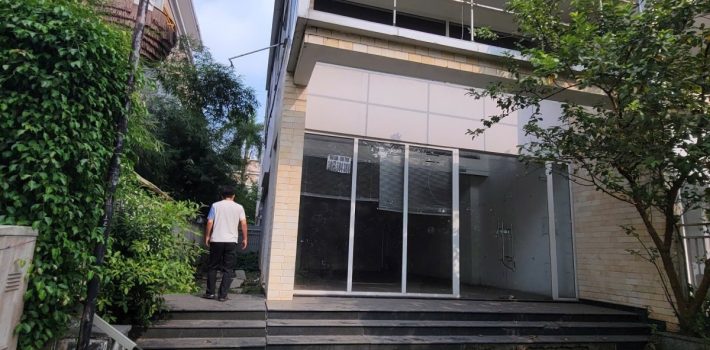 Nhà phố khu VIP Phú Long Nguyễn Hữu Thọ