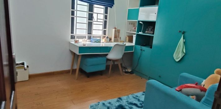 Nhà đẹp hẻm thông ngay cầu Long Kiển 6.8 Tỷ