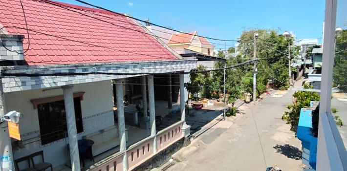 Nhà hẻm 2054 Lê Văn Lương chợ Nhơn Đức gần CV Bờ Kè Sông