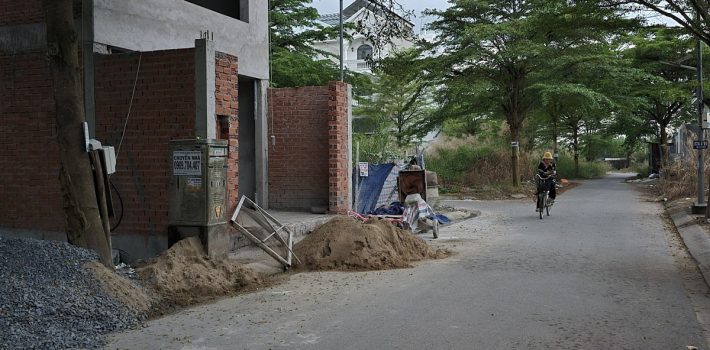 Mặt tiền trục chính KDC Rạch Tôm Lê Văn Lương