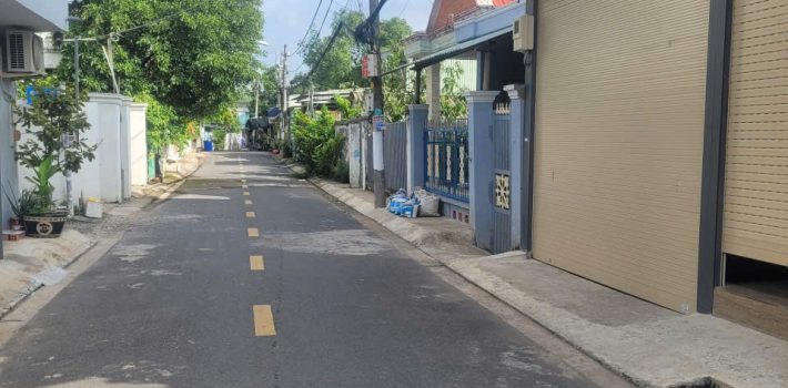 Nhà mới ngay chợ Nhơn Đức cũ chỉ 1.05 Tỷ vào ở Ngay