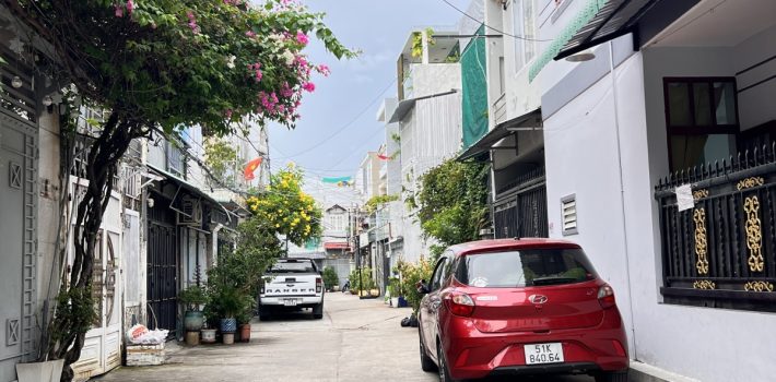 Nhà mới ở ngay: Bán nhà hẻm 1886 Huỳnh Tấn Phát