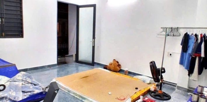 Nhà đẹp: Bán nhà hẻm 2056 Huỳnh Tấn Phát ngay trường học