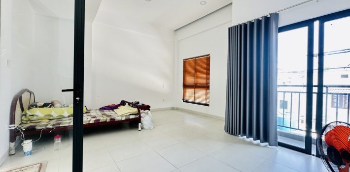 Cần bán nhà hẻm 2295 Huỳnh Tấn Phát ngang 6m