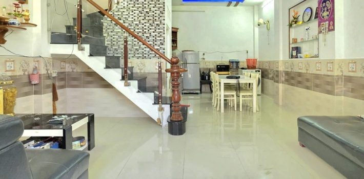 Bán nhà hẻm 2640 Huỳnh Tấn Phát giá rẻ 3.68 Tỷ
