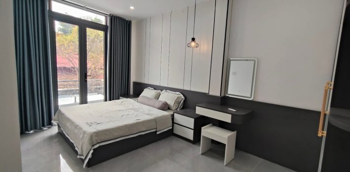 Càn bán nhà hẻm 2680 Huỳnh Tấn Phát ngang 9m