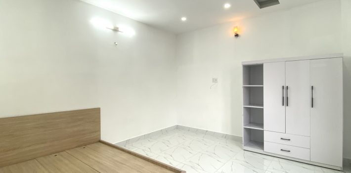Bán nhà phố KDC Rạch Tôm ngang khủng 8m
